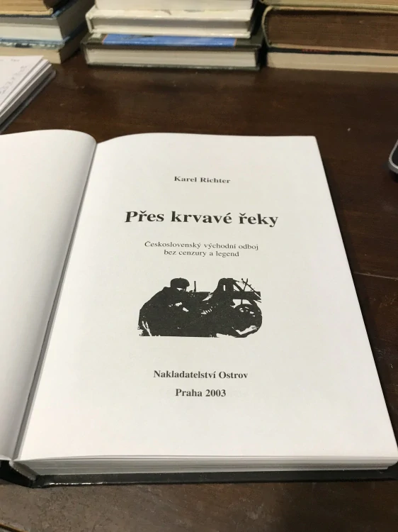 Přes krvavé řeky 1 vydání 2003