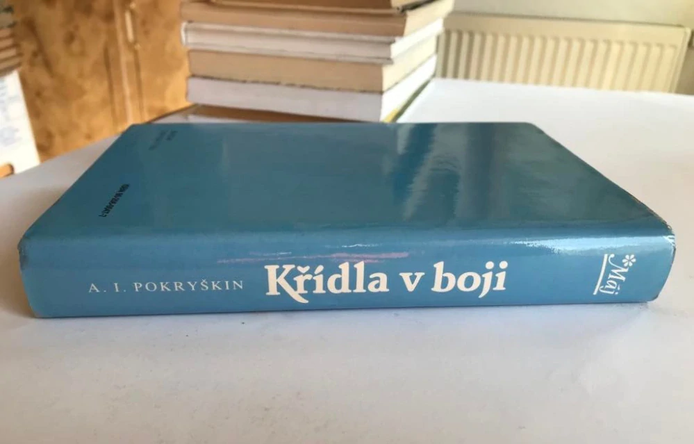 A.I. Pokryskin Křídla v boji 1990 Maj svazek 544