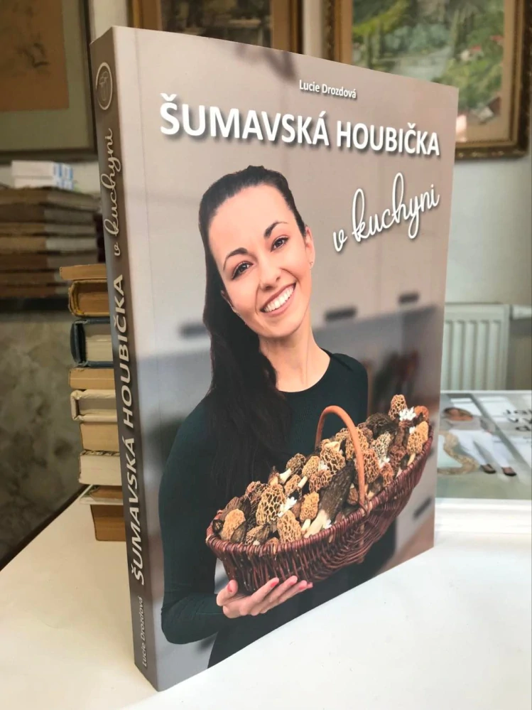 Lucie Drozdova Šumavská houbička v kuchyni 2023